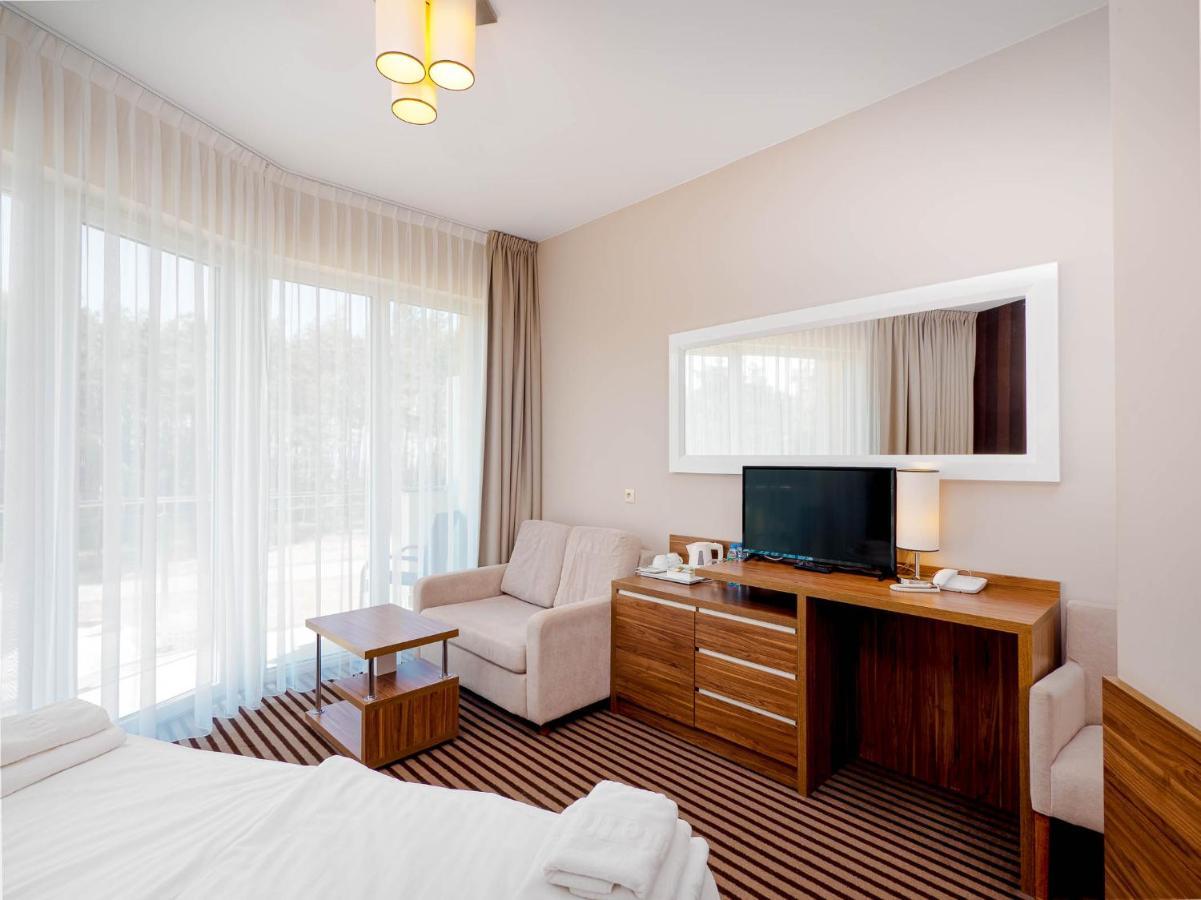 Hotel White Krynica Morska Extérieur photo